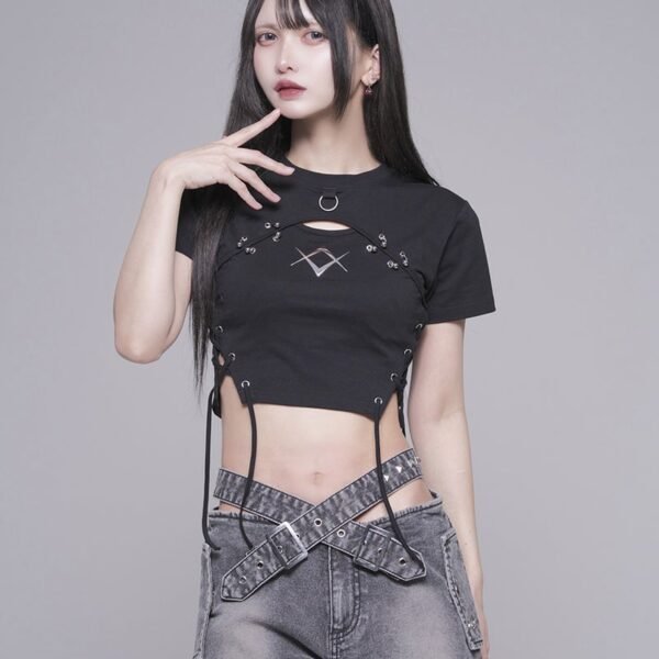 Lace-up Metallic Oval Logo Cropped T-Shirt